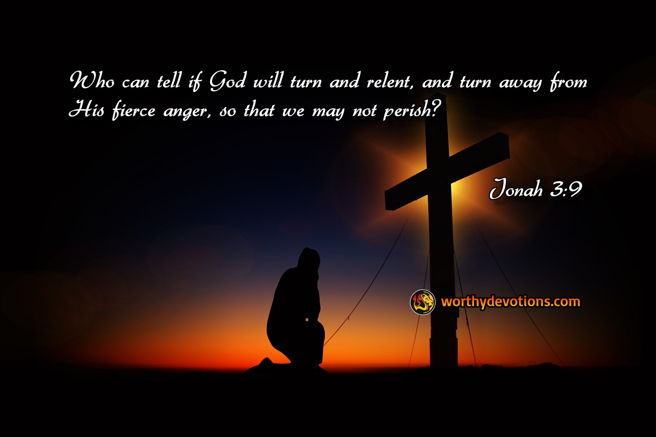 Be God's Messenger! Worthy Christian Devotional Daily Devotions